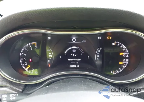 2014 Jeep Grand Cherokee Laredo z USA, uszkodzony, nr VIN 1C4RJFAG6EC392328